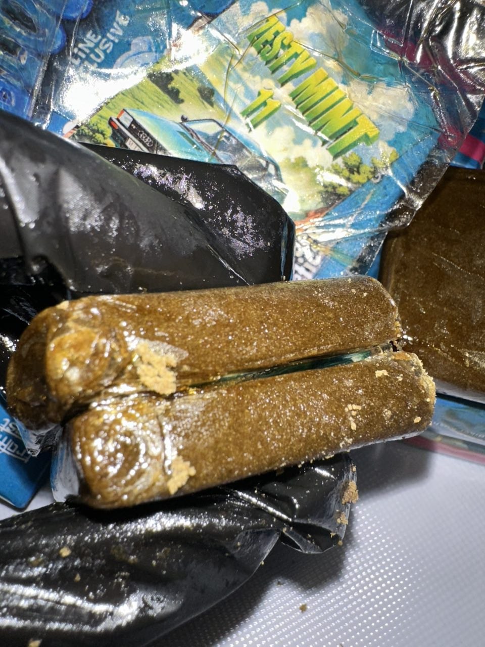 IMAGE 2025-10-22 06:22:08 MOUNTAIN GIANTS Premium Frozen Hash with golden color and frosty texture – buy frozen hash online for purity, flavor, and strength.