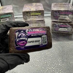 LA SOURCE 120U PREMIUM hash – solventless 120 micron full-melt concentrate with golden color and oily texture, available to buy online.