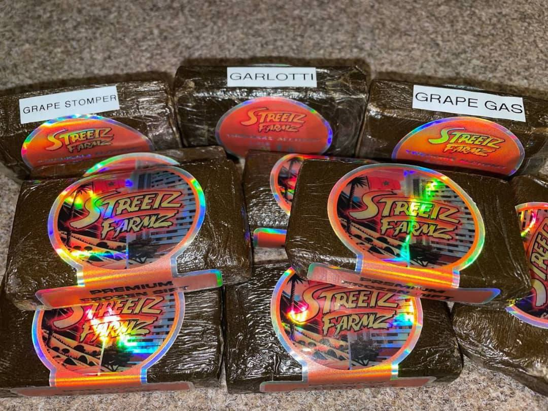photo_2025-09-01_01-31-29 Buy Streetz Farmz Hash Frozen Sift – premium cold-sifted hash with rich terpenes
